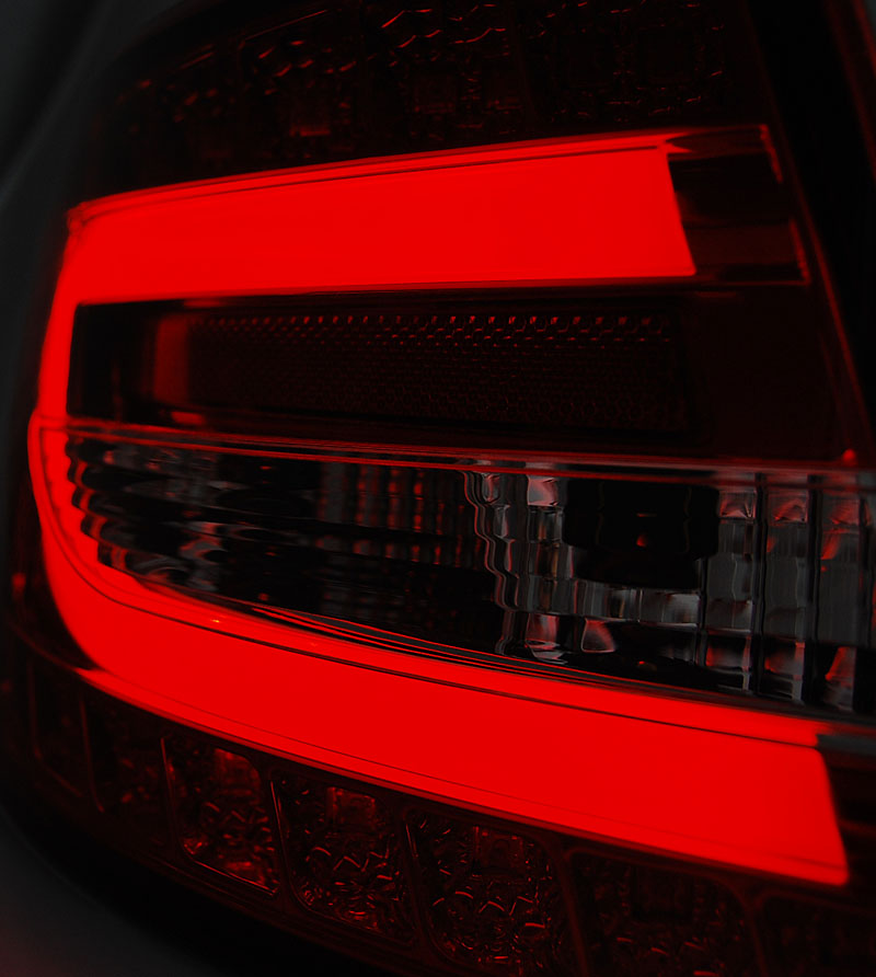 LED Lightbar Rückleuchten für Audi A6 C6 4F Limo Bj. 04-08 Chrom 6-PIN