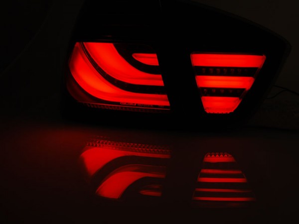LED Lightbar Rückleuchten für BMW E90 Limo Bj. 05-08 Rot