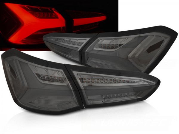 LED Lightbar Rückleuchten für Ford Focus MK4 Bj. 18-21 Smoke dynamischer Blinker