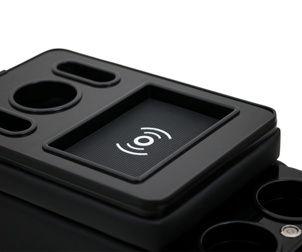 Black Edition Mittelkonsole für Mercedes Vito / V-Klasse W447 mit LED Beleuchtung USB und Induktion