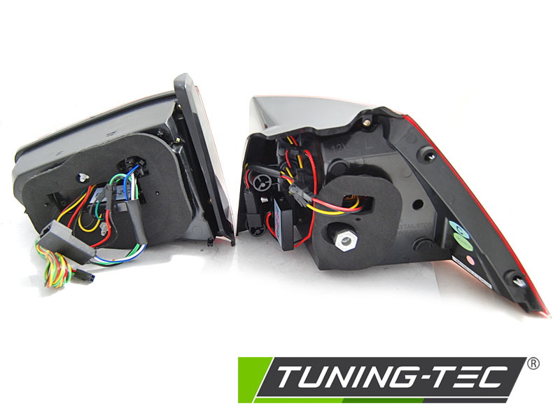 LED Rückleuchten für VW Golf 7 (VII) Limo Bj. 12-17 Rot/Chrom dynamischer Blinker
