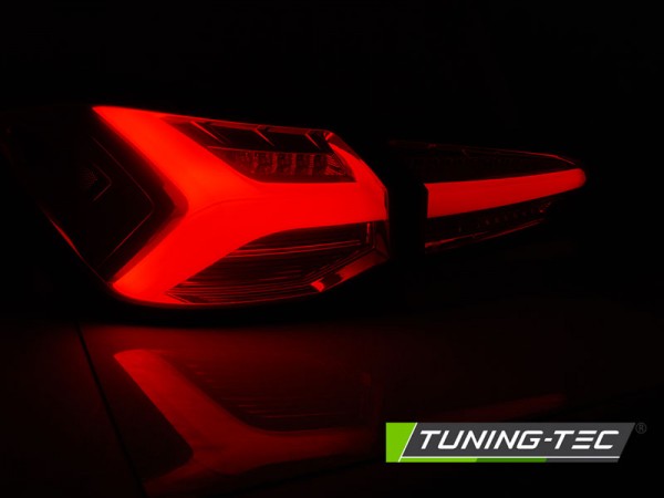 LED Lightbar Rückleuchten für Ford Focus MK4 Bj. 18-21 Rot/Smoke dynamischer Blinker