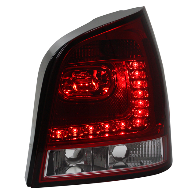 LED Rückleuchten Klarglas für VW Polo 9N Bj. 01-05 Rot/Chrom