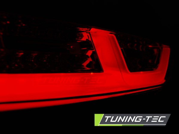 LED Lightbar Rückleuchten für Audi A1 + Sportback Bj. 10-14 Rot/Chrom