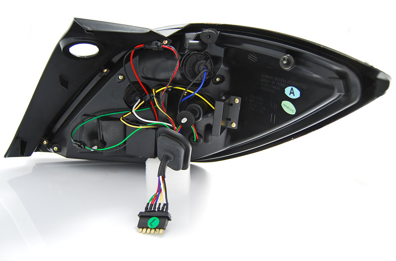 LED Lightbar Rückleuchten für Opel Astra H GTC (3-Türer) Bj. 04-09 Rot/Chrom