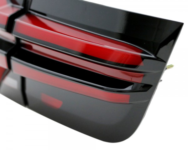 Voll LED 3D Lightbar Rückleuchten für BMW X5 E70 Bj. 07-10 Rot/Schwarz