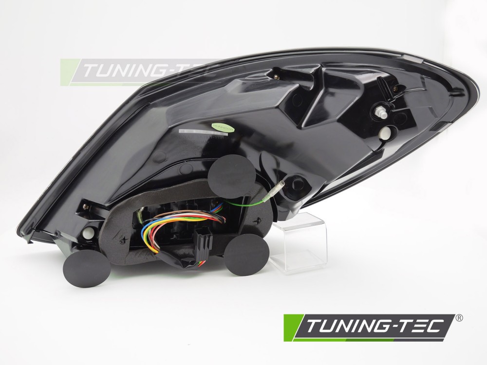 Voll LED Rückleuchten für Mercedes C-Klasse W205 Limo Bj. 14-21 Rot Chrom OE LED