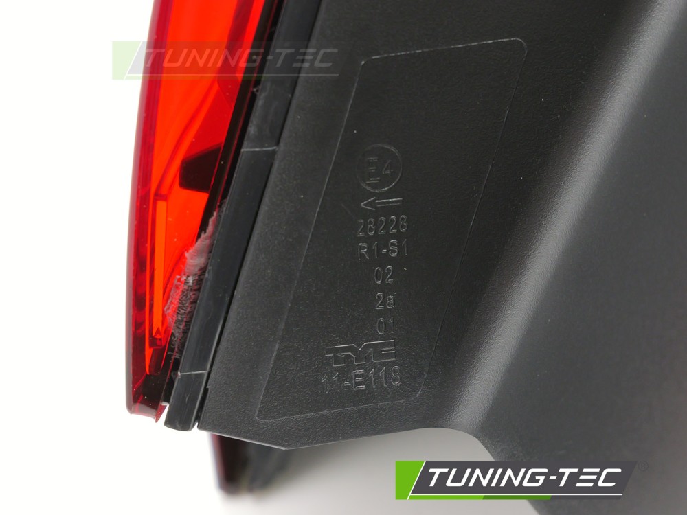 Rückleuchten Heckleuchten Set für Opel Astra K Schrägheck Bj. 15-22 TYC