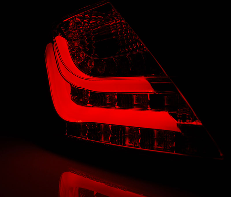 LED Lightbar Rückleuchten für Opel Astra H GTC (3-Türer) Bj. 04-09 Rot/Chrom