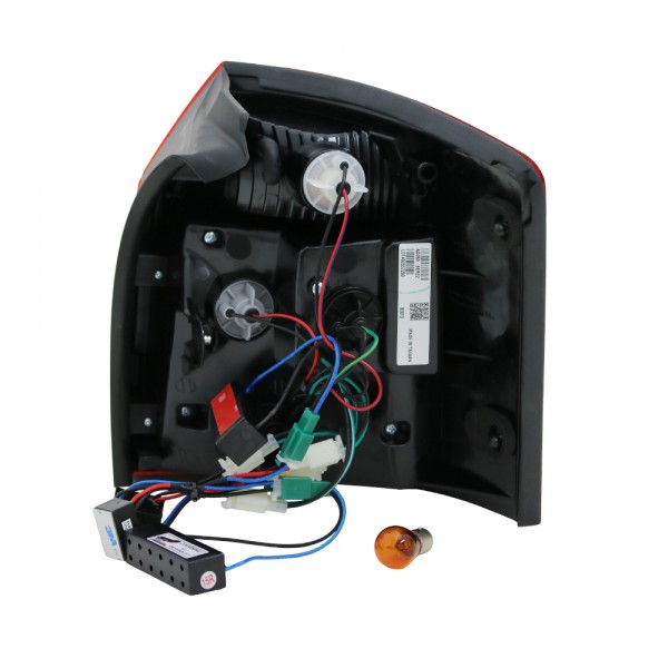 LED Rückleuchten für Audi A4 B6 (8E) Avant Bj. 00-04 Rot/Chrom