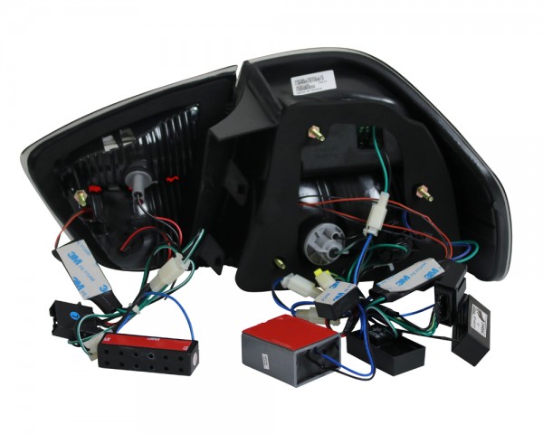 LED Lightbar Rückleuchten für BMW E90 Limo Bj. 05-08 Rot/Smoke