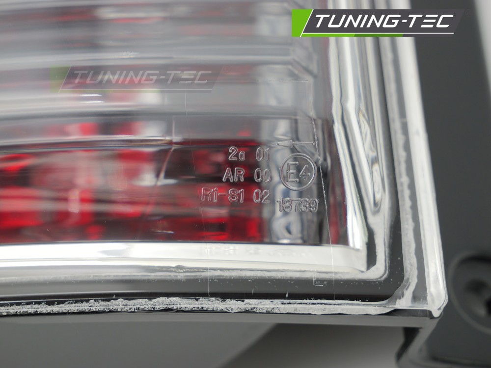 Rückleuchten Heckleuchten Set für Mitsubishi Pajero 4 IV Bj. 06-21 TYC
