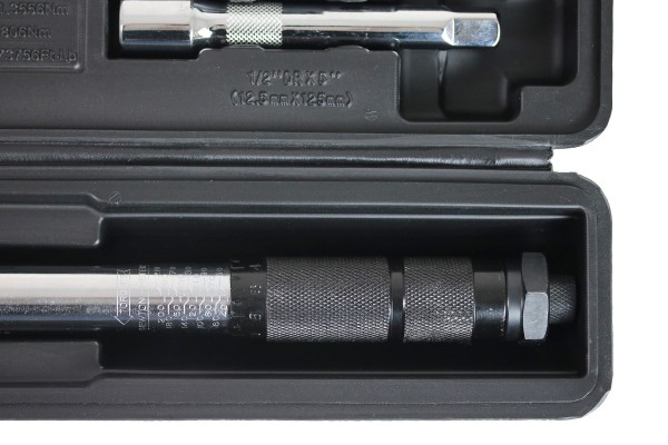 Drehmoment Schlüssel 1/2 Zoll 40-210Nm + Verlängerung + Nüsse 17+19+21mm