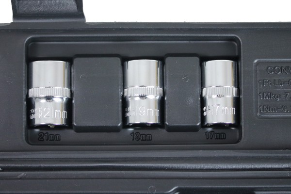 Drehmoment Schlüssel 1/2 Zoll 40-210Nm + Verlängerung + Nüsse 17+19+21mm