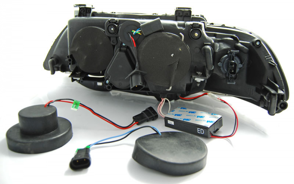 Scheinwerfer CCFL Angel Eyes für BMW 5er E39 Bj. 95-00 Schwarz