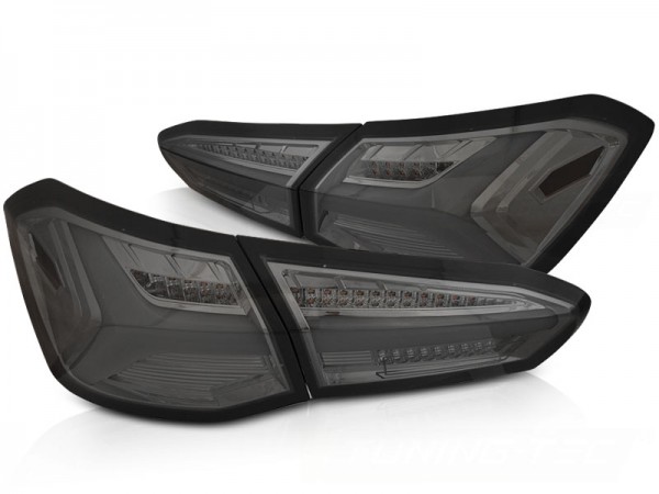 LED Lightbar Rückleuchten für Ford Focus MK4 Bj. 18-21 Smoke dynamischer Blinker