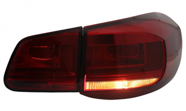 LED Lightbar Rückleuchten Facelift Optik für VW Tiguan 5N Bj. 07-11 Dunkelrot/Smoke
