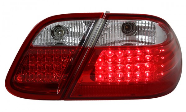 LED Rückleuchten für Mercedes CLK W208 Bj. 97-02 Rot/Chrom