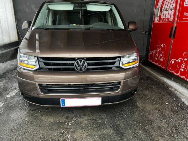 Voll LED Scheinwerfer Tagfahrlicht für VW T5 GP Facelift Bj. 10-15 Schwarz mit dynamischem LED Blink